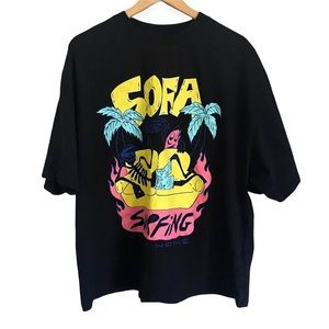 COLLISION Brand Unisex Sofa Surfing, Stay Home Oversized Tee in Black XL